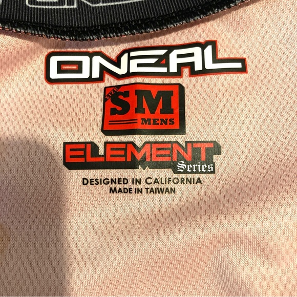 O’NEAL Element Racewear Motocross
Jersey Size Small - Picture 5 of 7